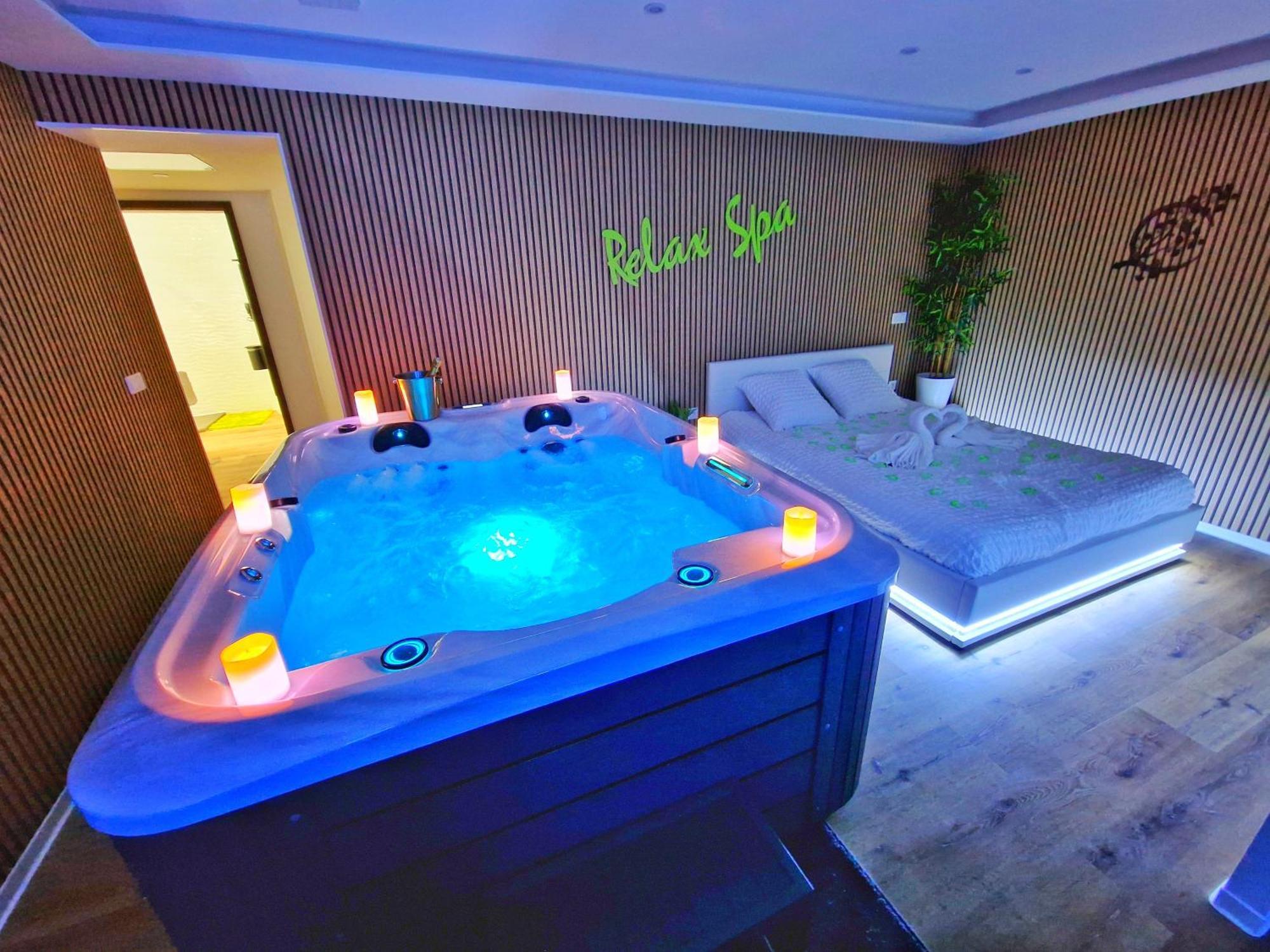 Relax Spa-4 Pers-Jacuzzi-Parking-Jardin-Clim-Colmar Muntzenheim Exteriér fotografie