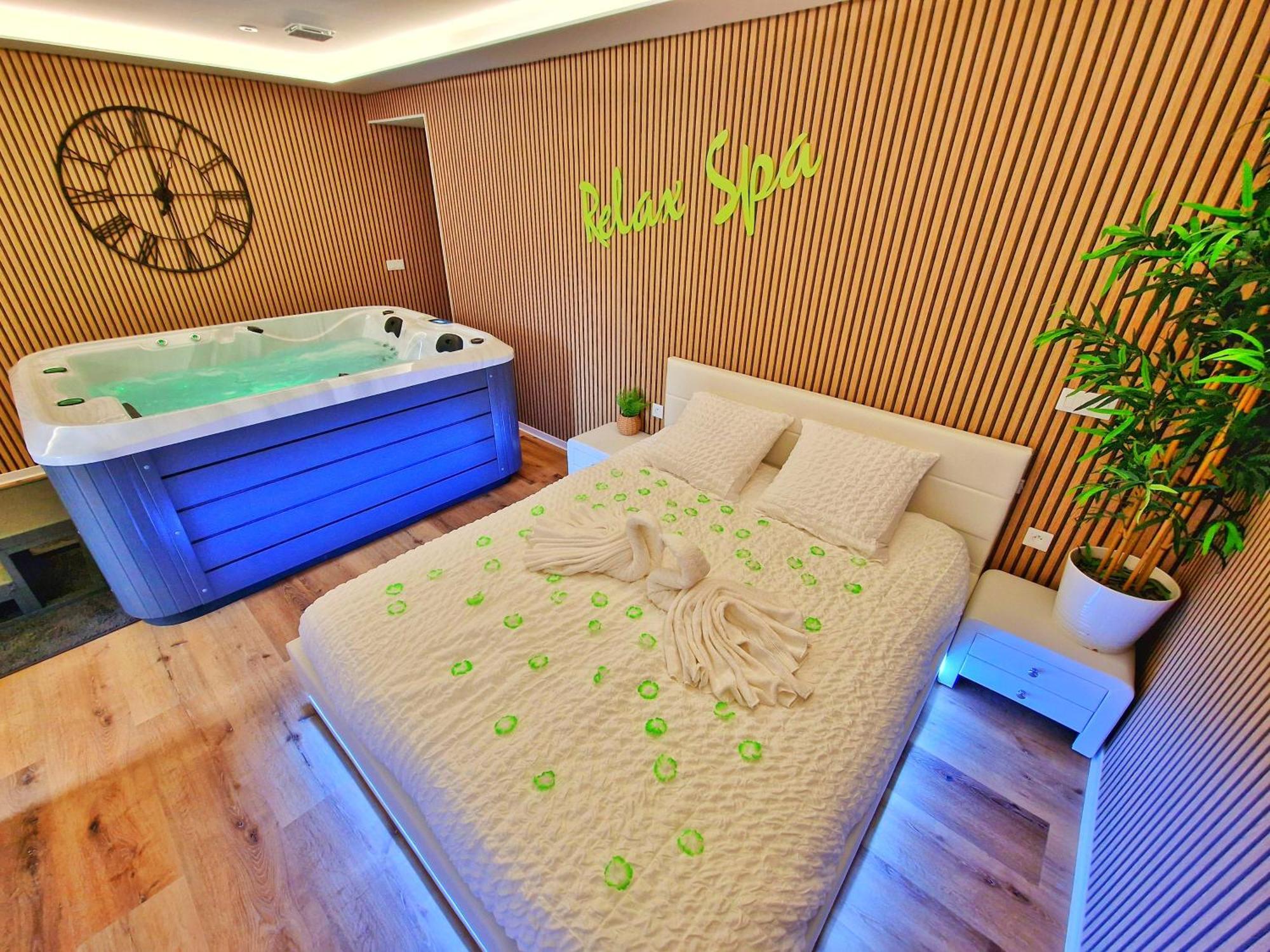 Relax Spa-4 Pers-Jacuzzi-Parking-Jardin-Clim-Colmar Muntzenheim Exteriér fotografie